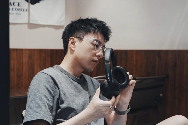 索尼ULT WEAR实测澎湃重低音+超高音质！